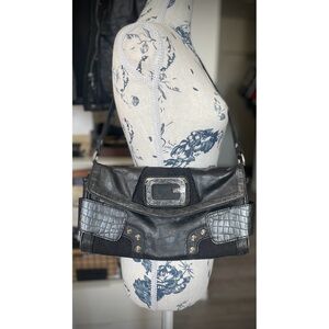 GUESS | S | Leather Croc-Accent Clutch Silver Plaque Baguette Clutch Handbag